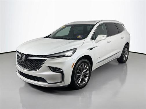 2022 Buick Enclave AWD Avenir