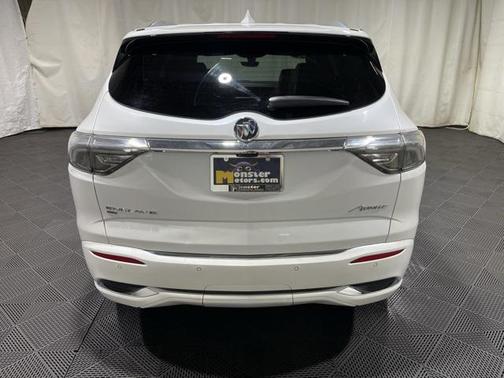 2022 Buick Enclave AWD Avenir