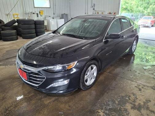 2022 Chevrolet Malibu FWD LT