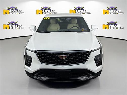 2024 Cadillac XT4 Luxury