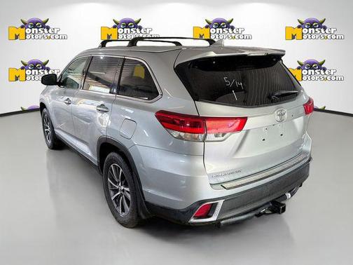 Predawn Gray Mica 2019 Toyota Highlander