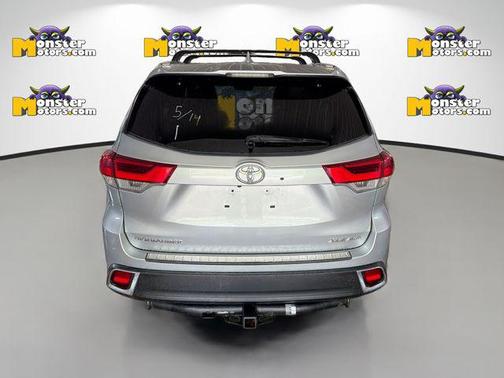 Predawn Gray Mica 2019 Toyota Highlander