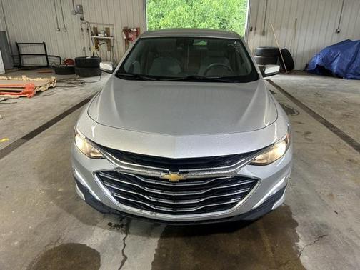 2020 Chevrolet Malibu FWD LT