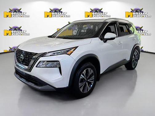 Pearl White Tricoat 2021 Nissan Rogue SV