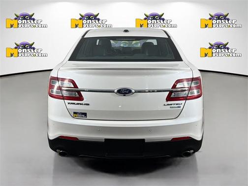 2016 Ford Taurus Limited