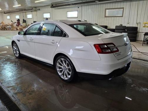 2016 Ford Taurus Limited
