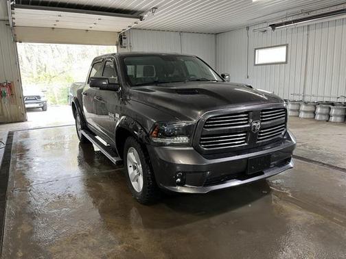 2015 RAM 1500 Sport