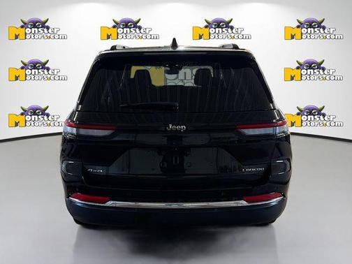 2023 Jeep Grand Cherokee Laredo