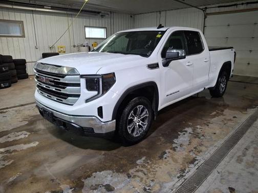 2024 GMC Sierra 1500 SLE