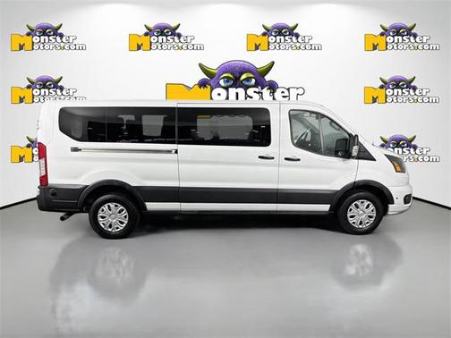 2024 Ford Transit-350 XLT