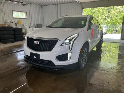 2023 Cadillac XT5 Sport