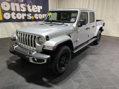 2023 Jeep Gladiator Overland