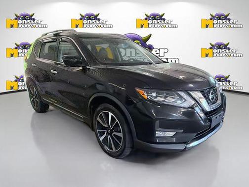 Magnetic Black 2018 Nissan Rogue SL