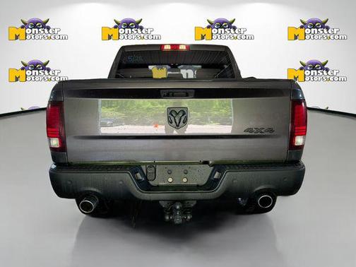 Granite Crystal Metallic Clearcoat 2021 RAM 1500 Classic SLT