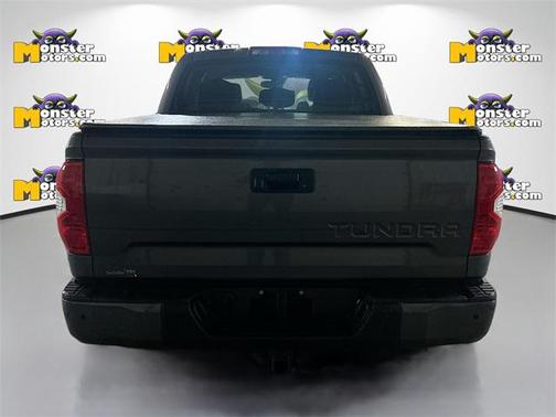 2018 Toyota Tundra SR5