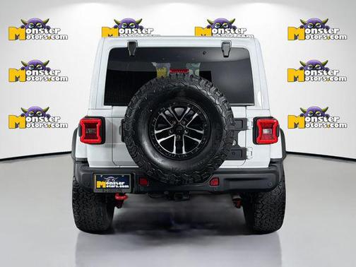 Bright White Clearcoat 2024 Jeep Wrangler Rubicon