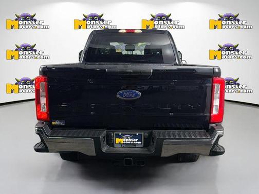 Agate Black Metallic 2024 Ford F-250 XLT
