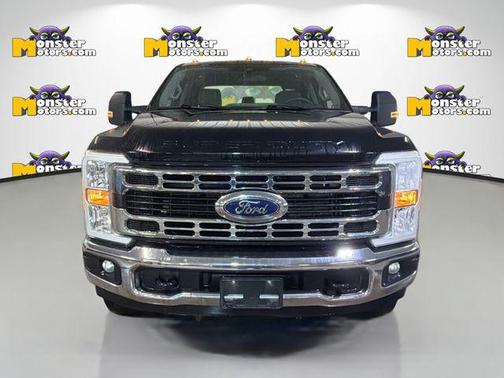 Agate Black Metallic 2024 Ford F-250 XLT