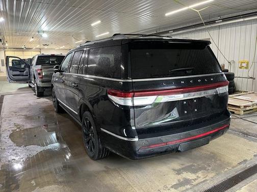 2022 Lincoln Navigator Reserve