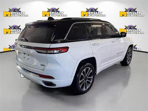 2024 Jeep Grand Cherokee Overland