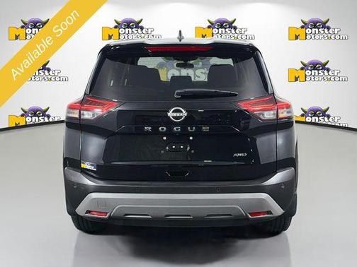 Super Black 2022 Nissan Rogue S