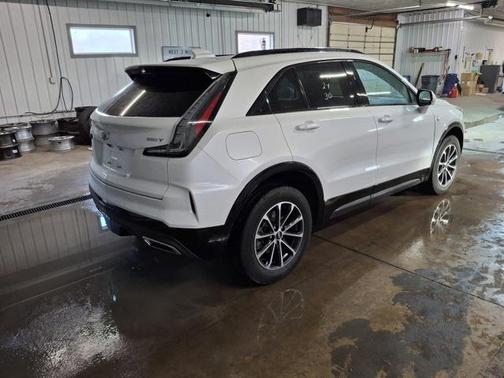 2024 Cadillac XT4 Sport