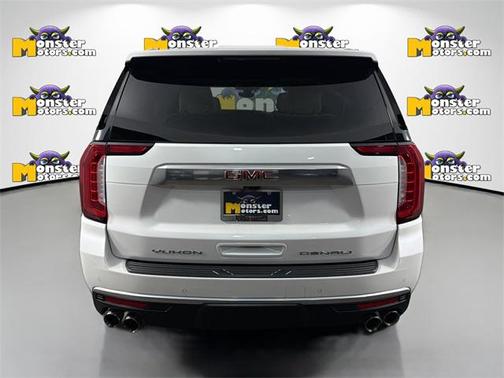 2022 GMC Yukon XL Denali