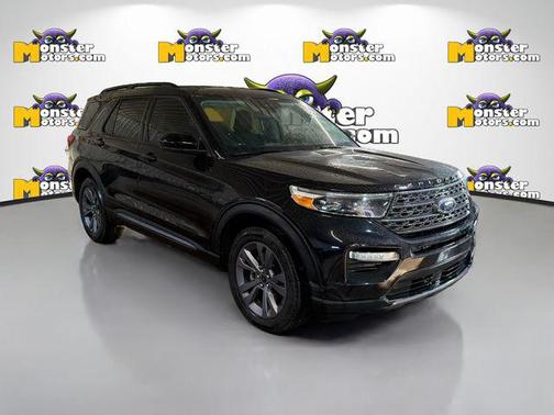 Agate Black Metallic 2022 Ford Explorer XLT