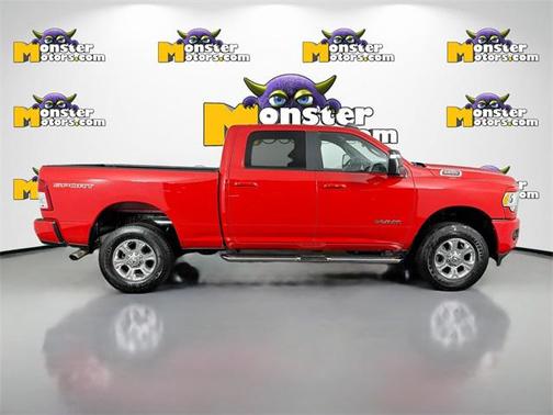 2024 RAM 2500 Big Horn Crew Cab 4x4 6'4' Box