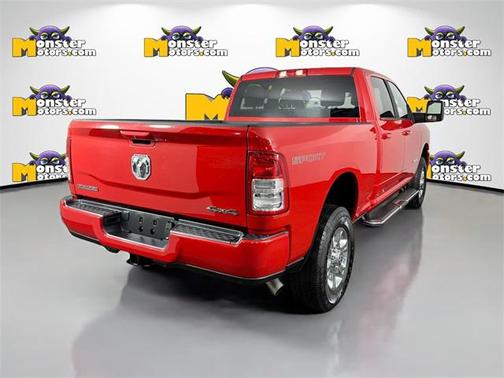 2024 RAM 2500 Big Horn Crew Cab 4x4 6'4' Box