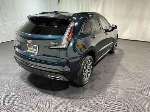 2024 Cadillac XT4 Sport