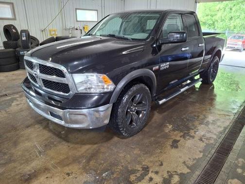 2016 RAM 1500 SLT