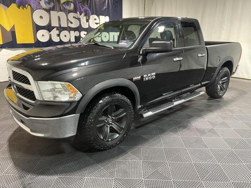 2016 RAM 1500 SLT