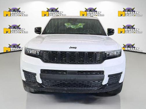 Bright White Clearcoat 2021 Jeep Grand Cherokee L Altitude
