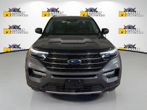 Carbonized Gray Metallic 2022 Ford Explorer XLT