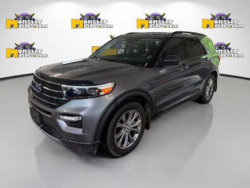 Carbonized Gray Metallic 2022 Ford Explorer XLT