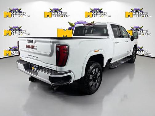 Summit White 2024 GMC Sierra 2500 Denali