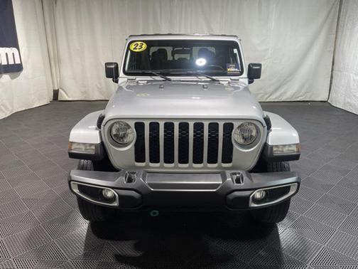 2023 Jeep Gladiator Sport S