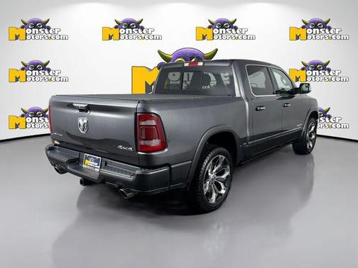 Granite Crystal Metallic Clearcoat 2022 RAM 1500 Limited