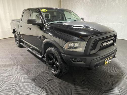 2019 RAM 1500 SLT