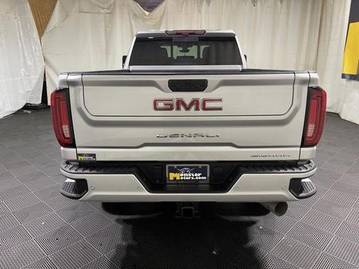 2023 GMC Sierra 2500 Denali