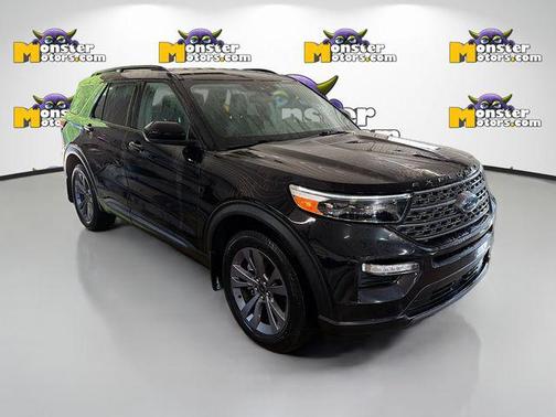 Agate Black Metallic 2023 Ford Explorer XLT