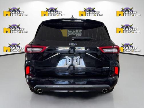 Agate Black Metallic 2023 Ford Escape ST-Line
