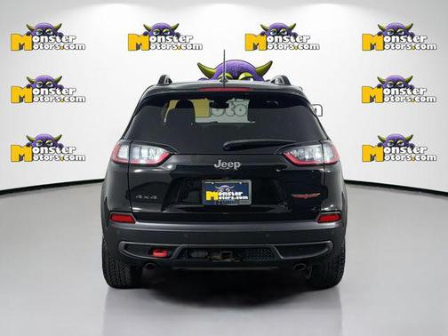 Diamond Black Crystal Pearlcoat 2022 Jeep Cherokee Trailhawk Elite