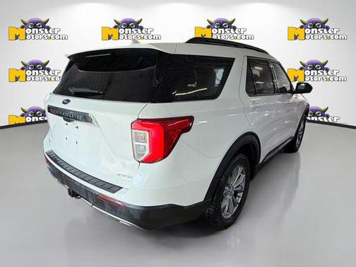 Star White Metallic Tri-Coat 2023 Ford Explorer XLT