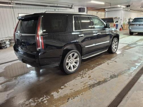 2018 Cadillac Escalade Premium Luxury