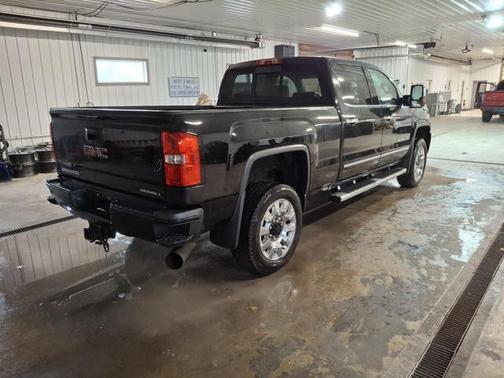 2016 GMC Sierra 2500 Denali