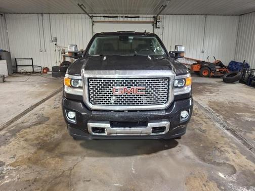 2016 GMC Sierra 2500 Denali