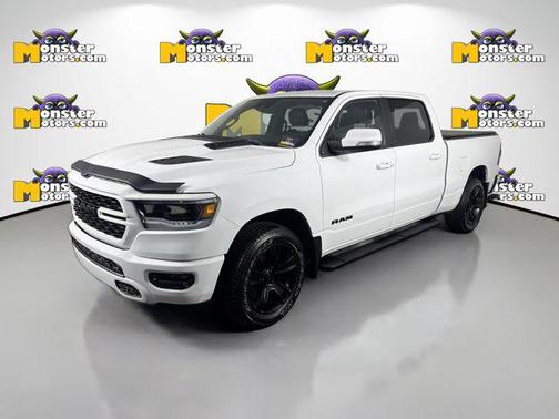Bright White Clearcoat 2022 RAM 1500 Sport