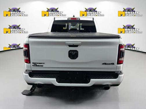 Bright White Clearcoat 2022 RAM 1500 Sport